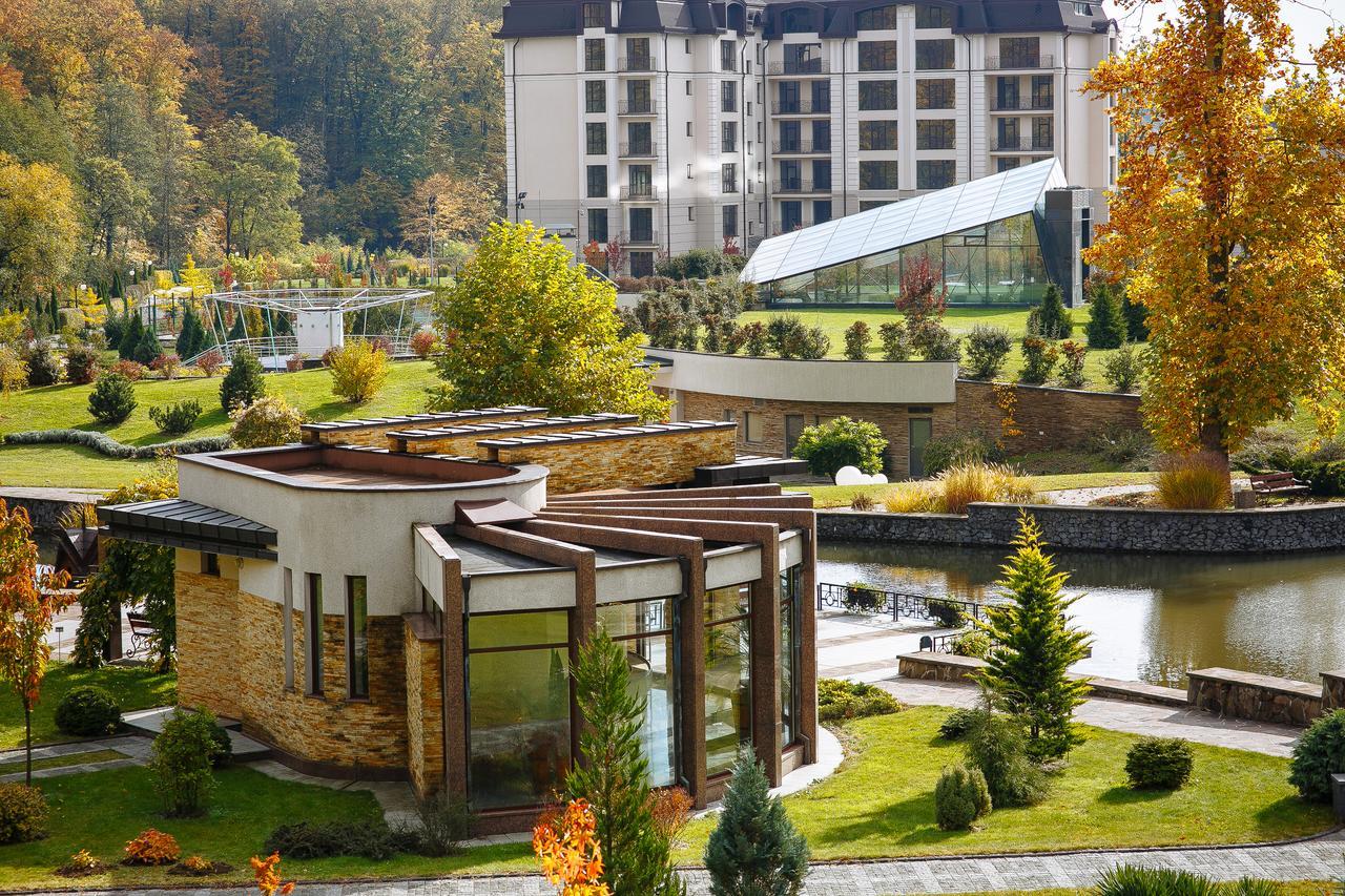 Apartament Hotel By Derenivska Kupil Nyzhne Solotvyno Exterior photo